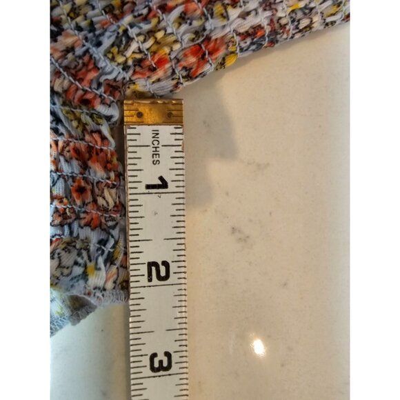 Almost Famous smoked crop top size large blue pink floral scrunch front - Picture 5 of 6